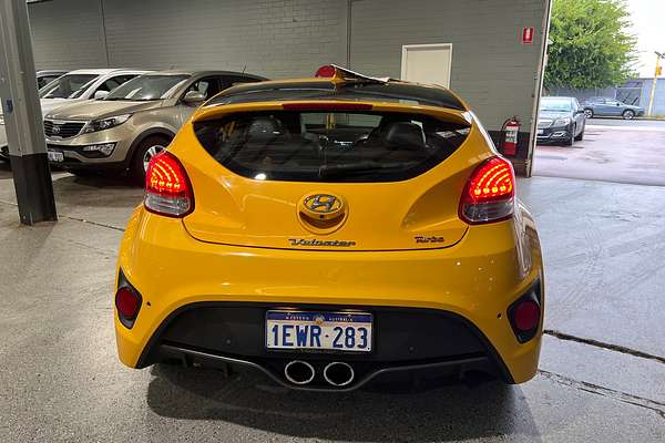2015 Hyundai Veloster SR Turbo FS4 Series II