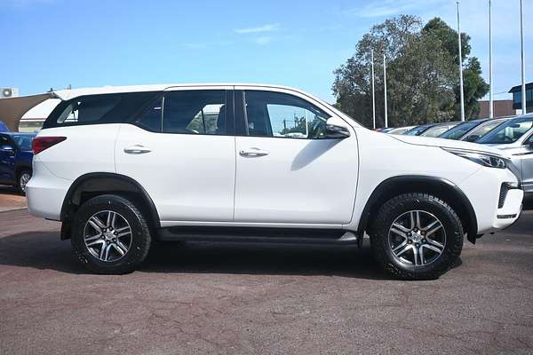 2022 Toyota Fortuner GX GUN156R