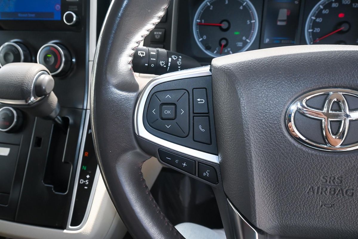 2020 Toyota Hiace Commuter GL GDH322R