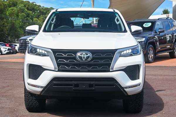 2022 Toyota Fortuner GX GUN156R