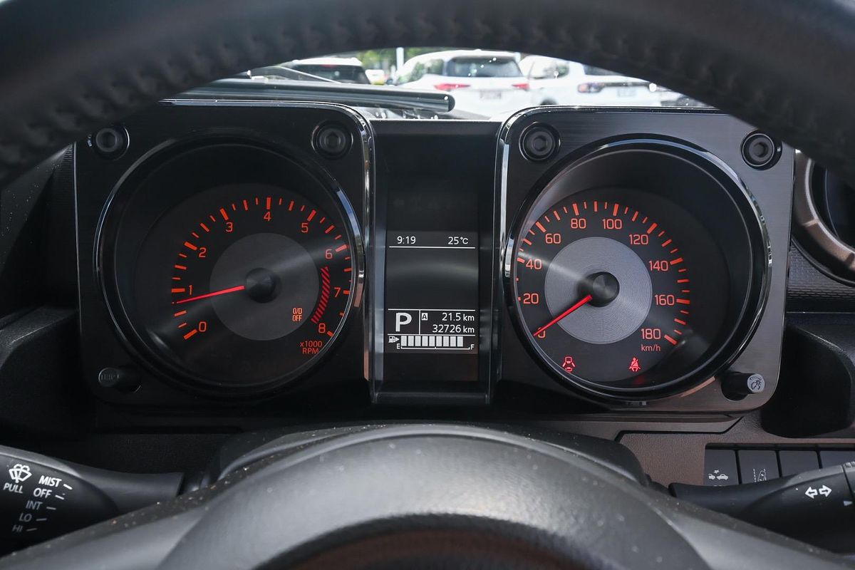 2022 Suzuki Jimny GLX GJ