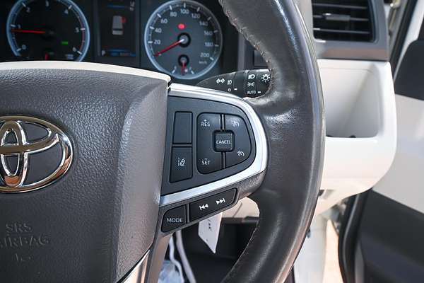 2020 Toyota Hiace Commuter GL GDH322R