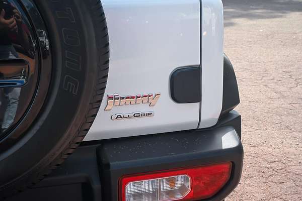 2022 Suzuki Jimny GLX GJ