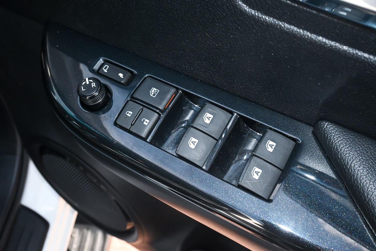 2023 Toyota Hilux Rogue GUN126R 4X4