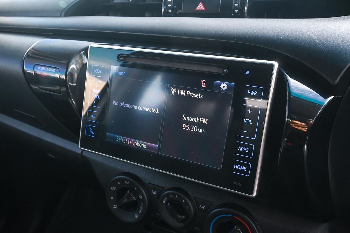 2020 Toyota Hilux SR GUN126R 4X4