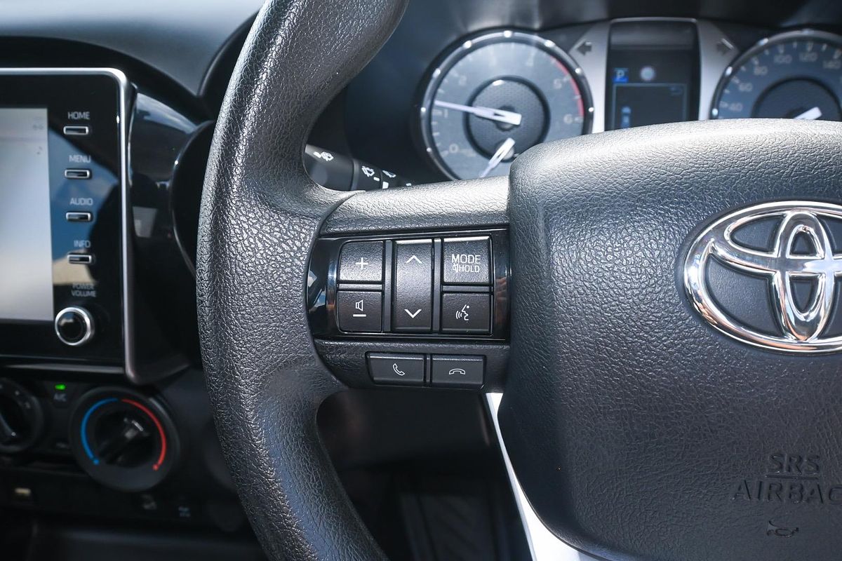 2021 Toyota Hilux SR GUN126R 4X4
