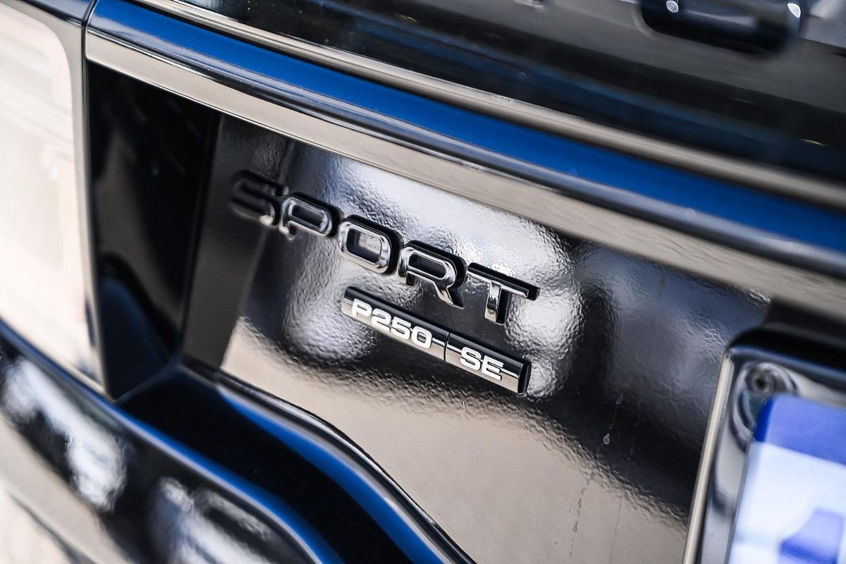 2020 Land Rover Discovery Sport P250 SE L550