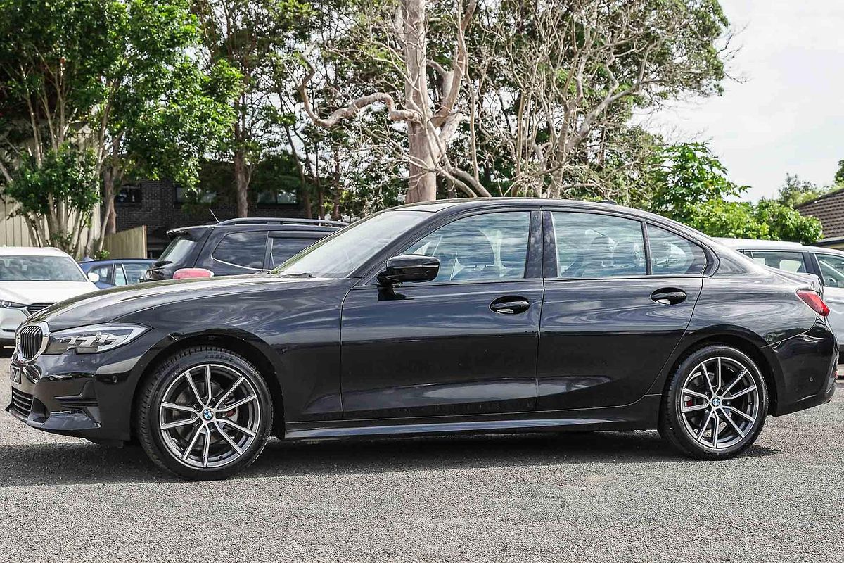 2022 BMW 3 Series 320i Luxury Line G20