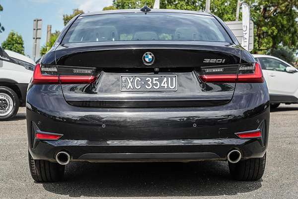 2022 BMW 3 Series 320i Luxury Line G20