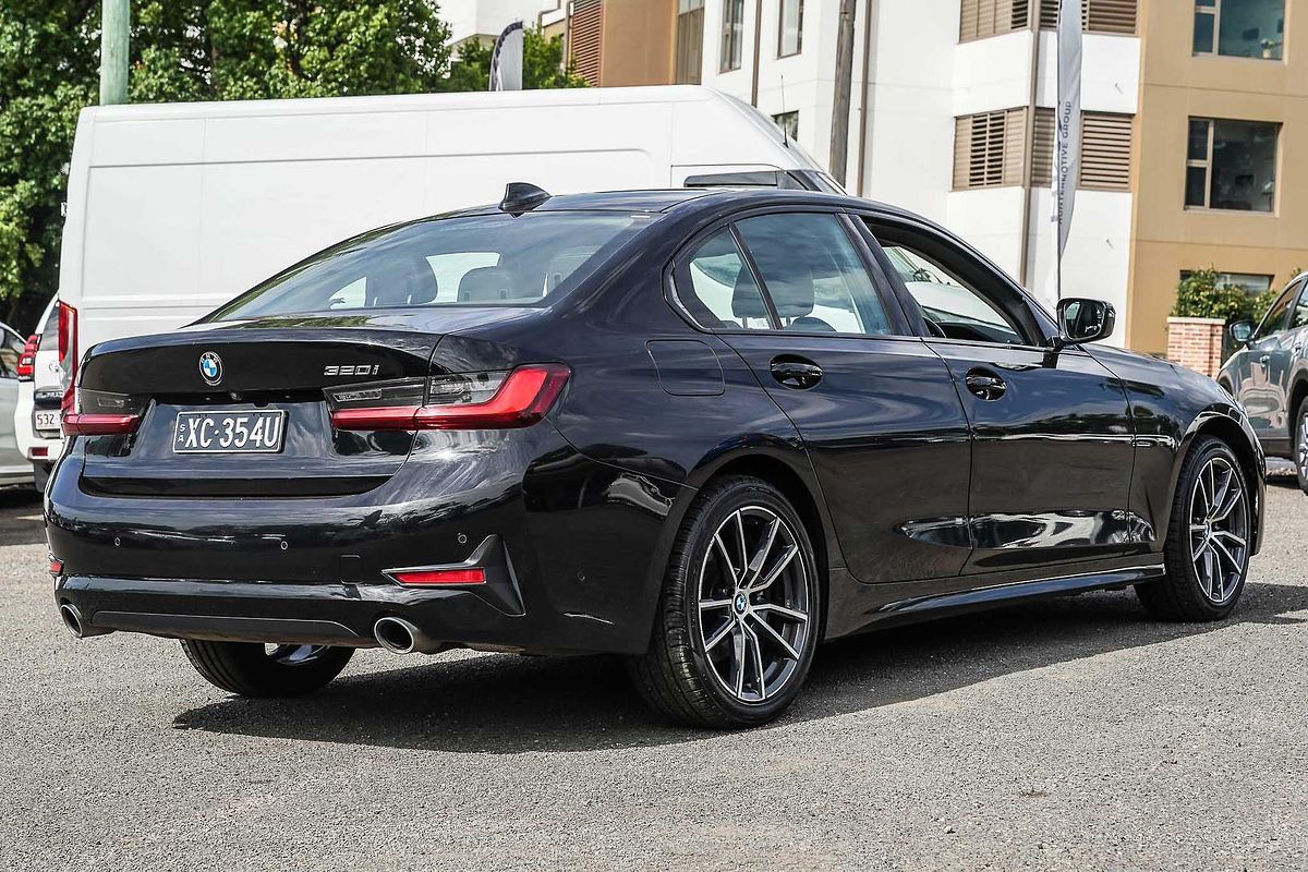 2022 BMW 3 Series 320i Luxury Line G20