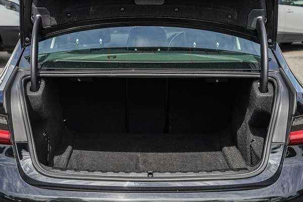 2022 BMW 3 Series 320i Luxury Line G20