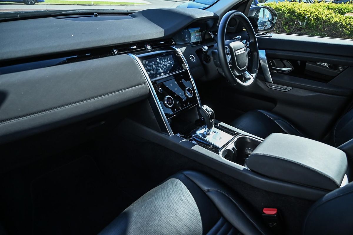 2020 Land Rover Discovery Sport P250 SE L550