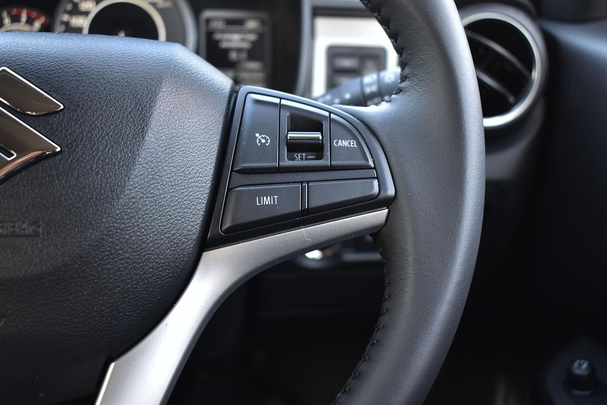 2023 Suzuki Ignis GLX MF Series II