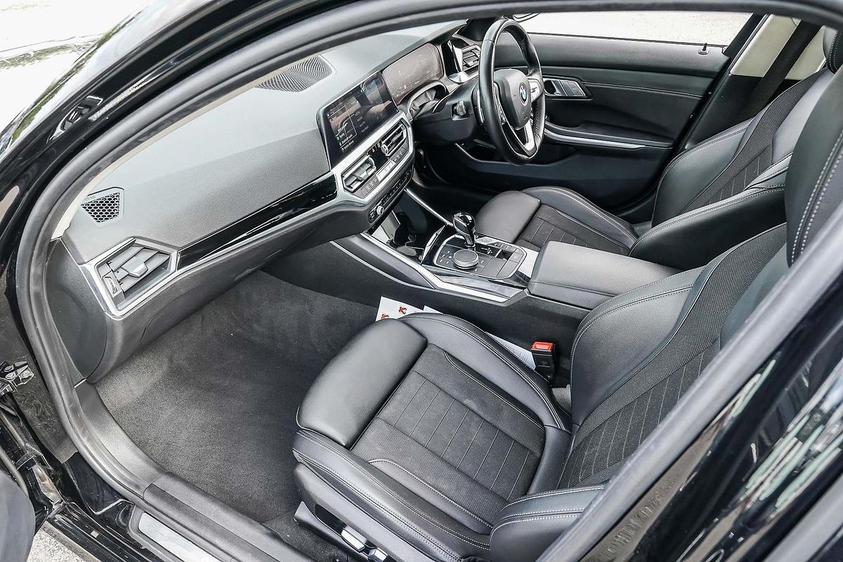 2022 BMW 3 Series 320i Luxury Line G20