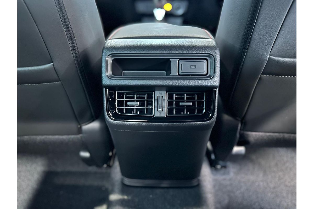 2025 Isuzu D-MAX X-TERRAIN 4X4