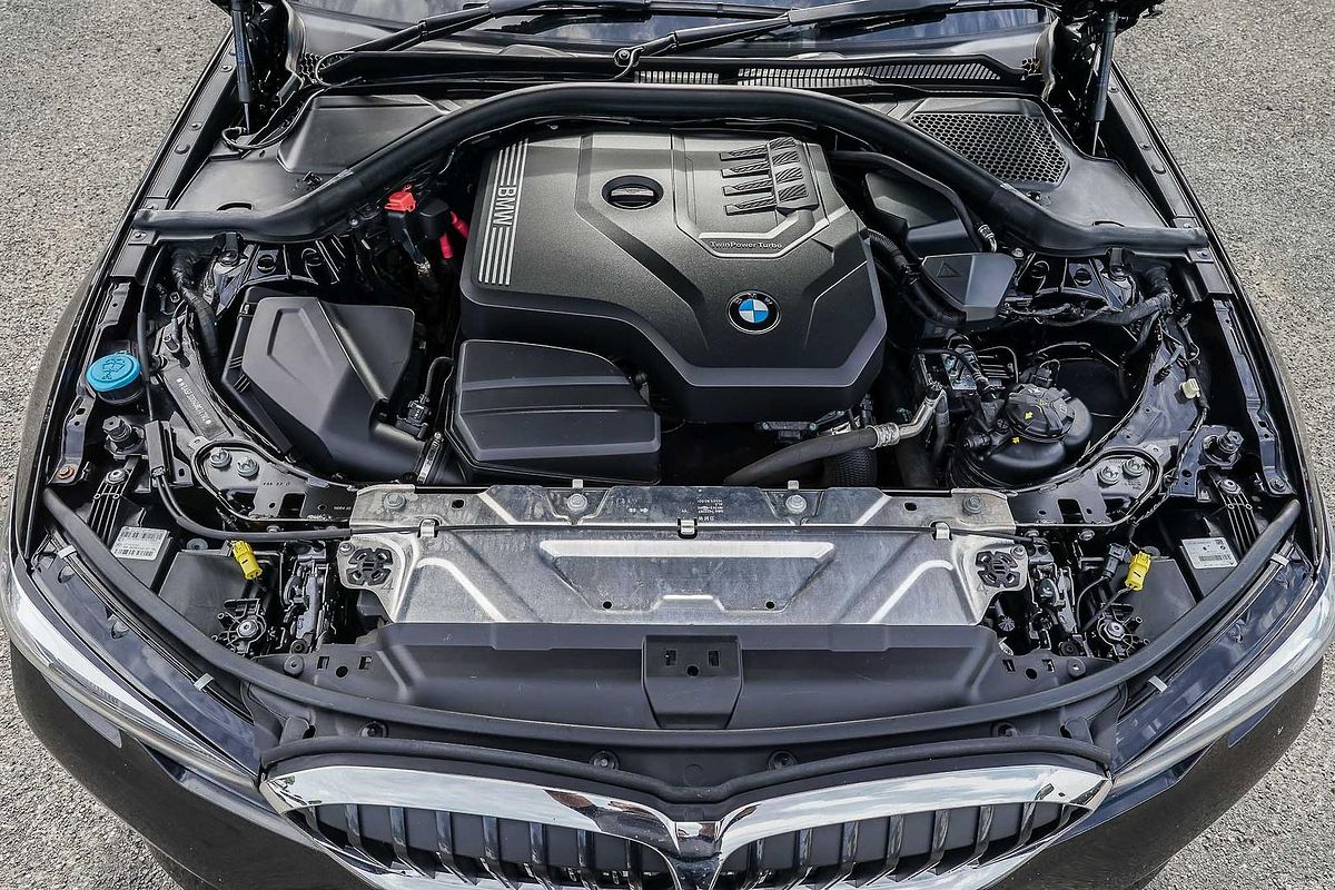 2022 BMW 3 Series 320i Luxury Line G20