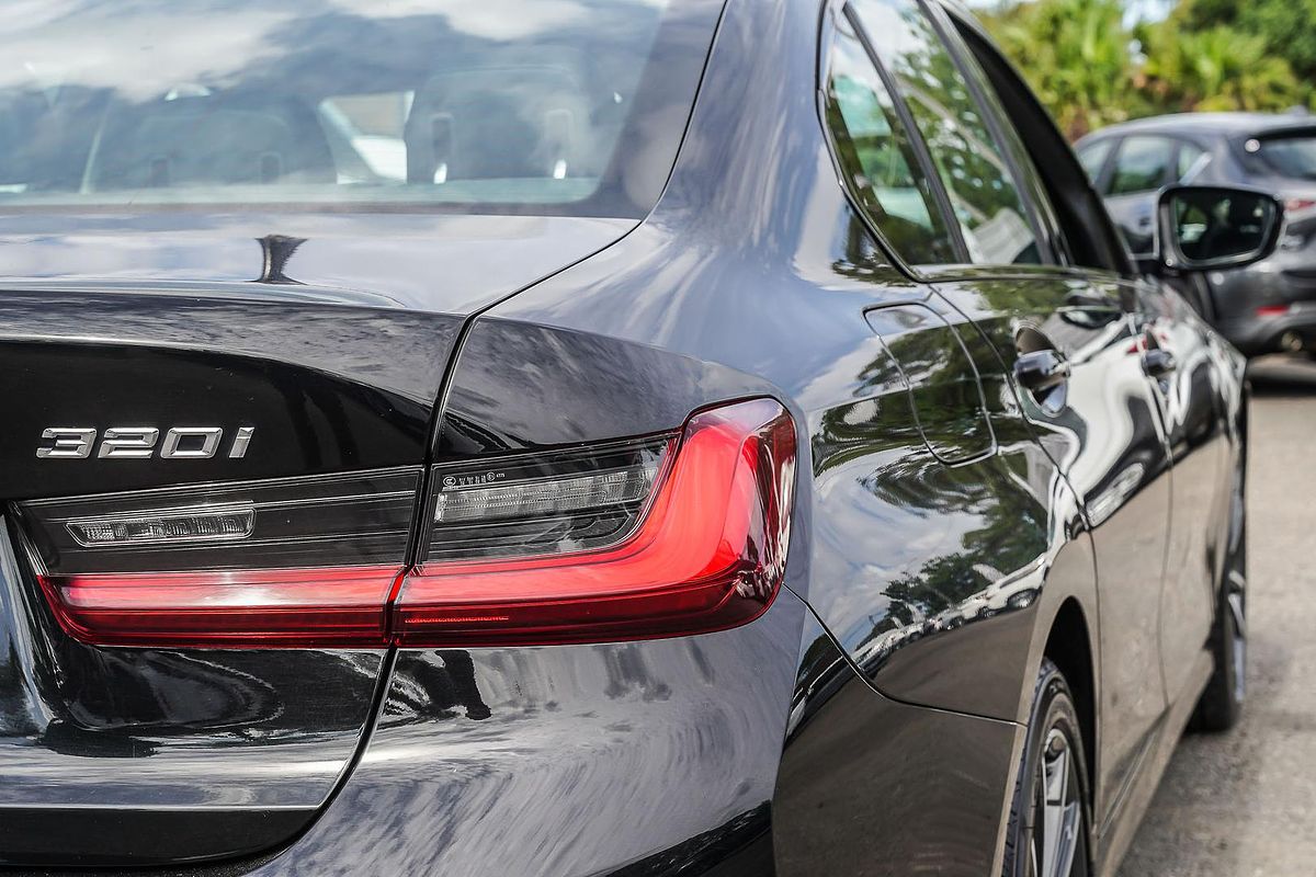 2022 BMW 3 Series 320i Luxury Line G20