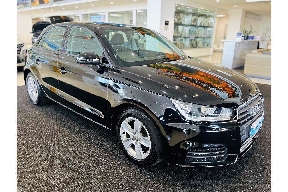2016 Audi A1 8X
