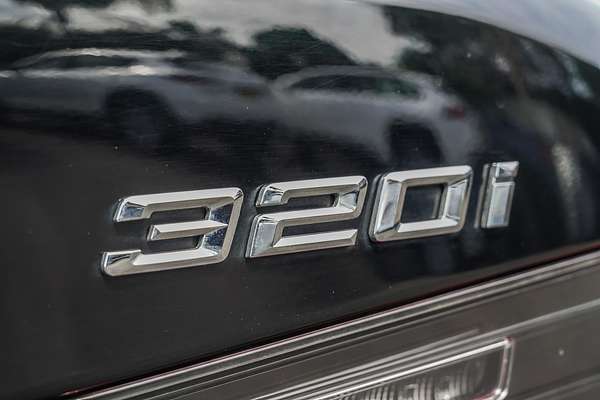 2022 BMW 3 Series 320i Luxury Line G20