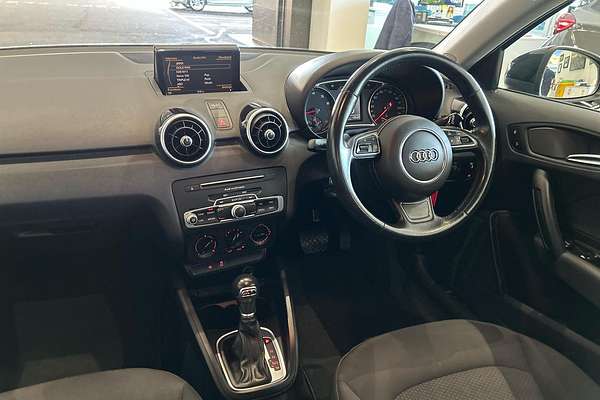 2016 Audi A1 8X