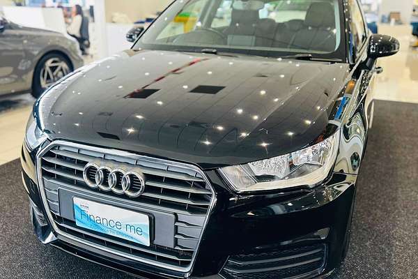 2016 Audi A1 8X