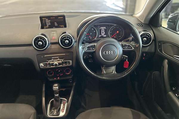 2016 Audi A1 8X