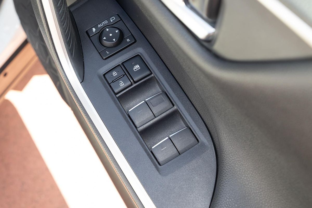 2024 Toyota RAV4 Cruiser MXAA52R