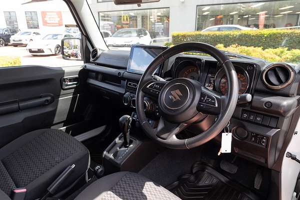 2022 Suzuki Jimny GLX GJ