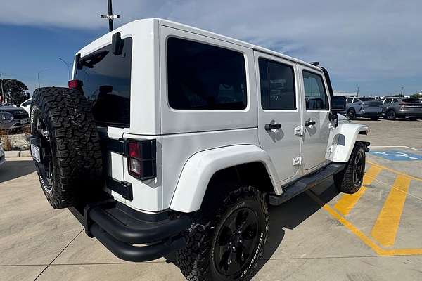 2017 Jeep Wrangler Unlimited Overland JK