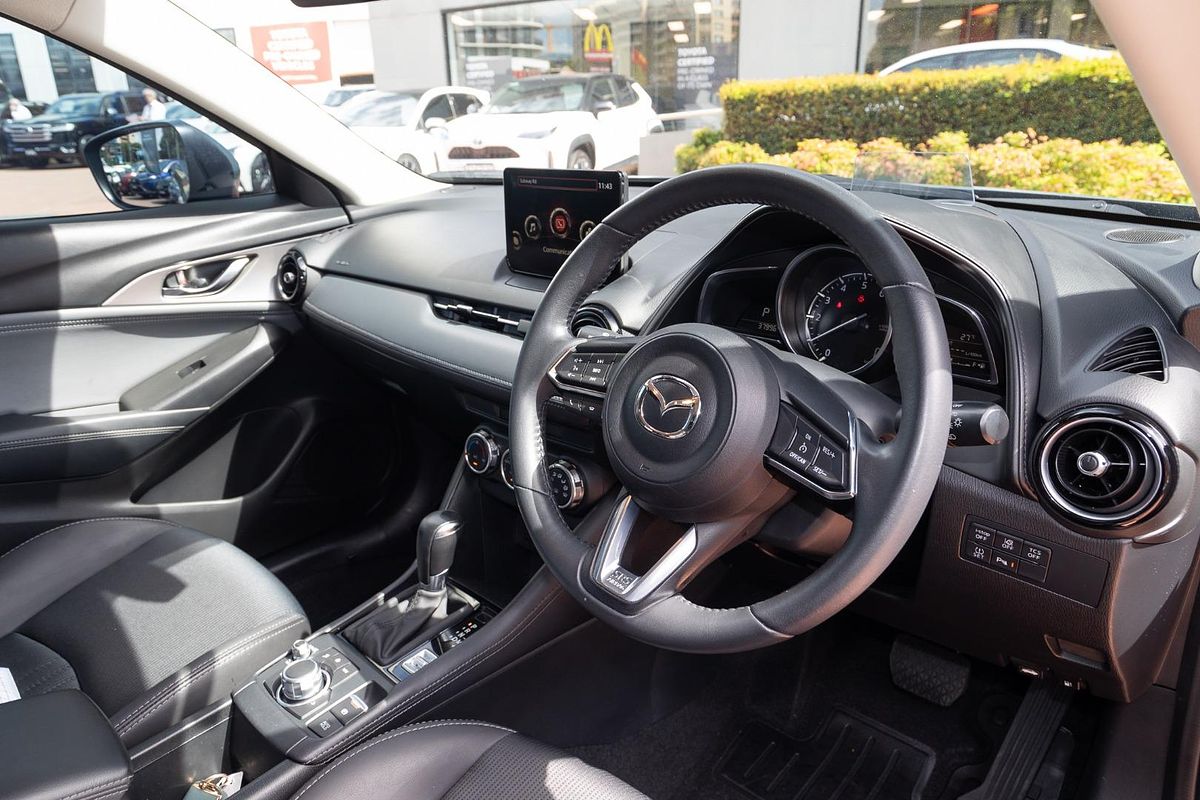 2022 Mazda CX-3 sTouring DK