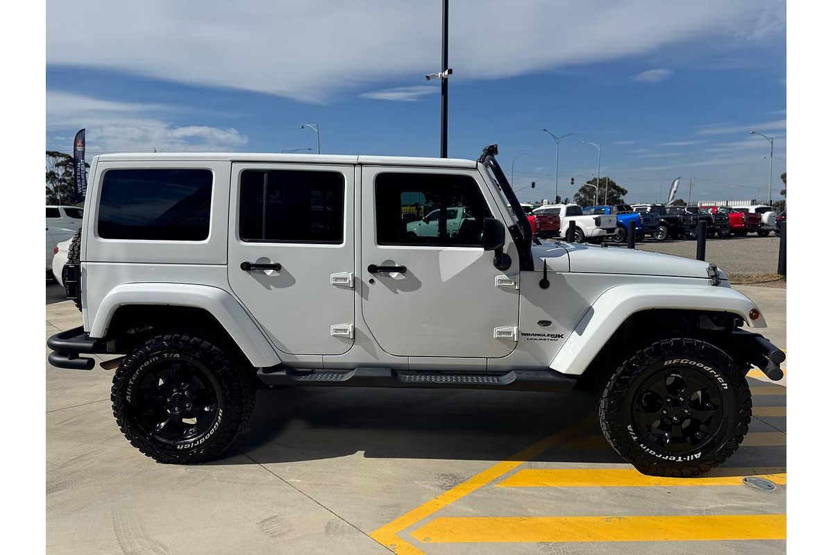 2017 Jeep Wrangler Unlimited Overland JK