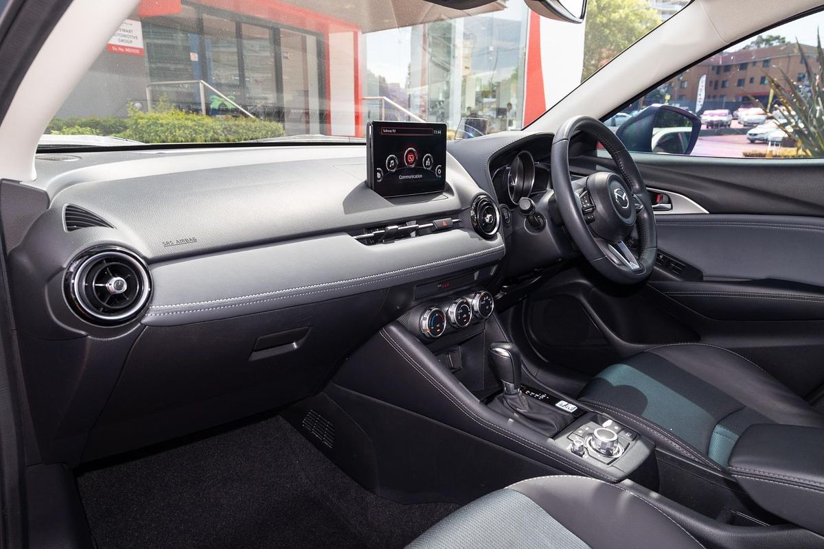 2022 Mazda CX-3 sTouring DK