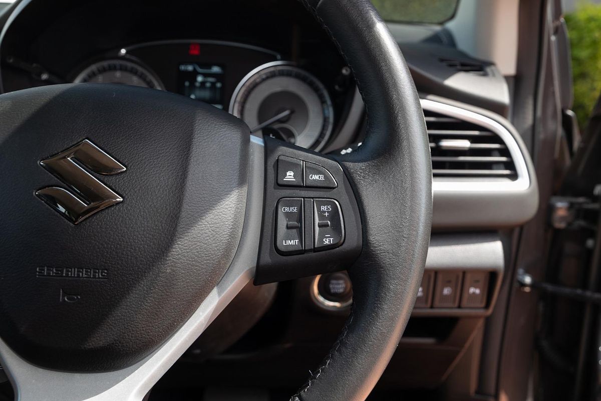 2024 Suzuki S-Cross Plus JYB