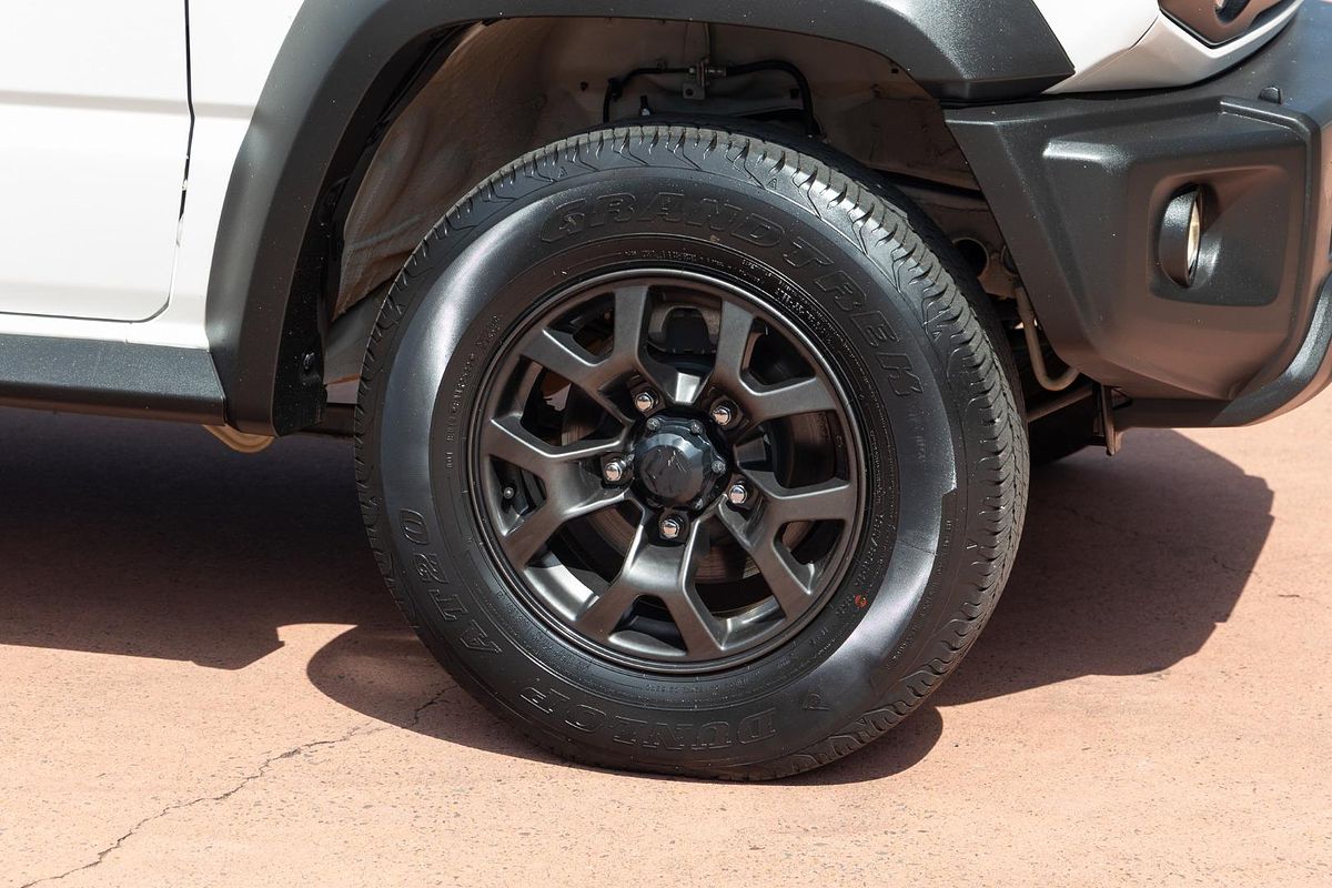 2022 Suzuki Jimny GLX GJ