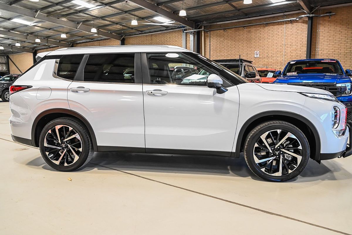 2024 Mitsubishi Outlander Aspire ZM