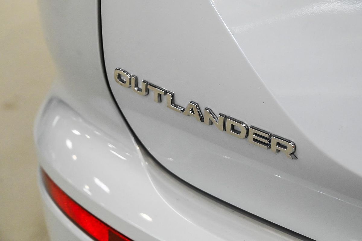 2024 Mitsubishi Outlander Aspire ZM