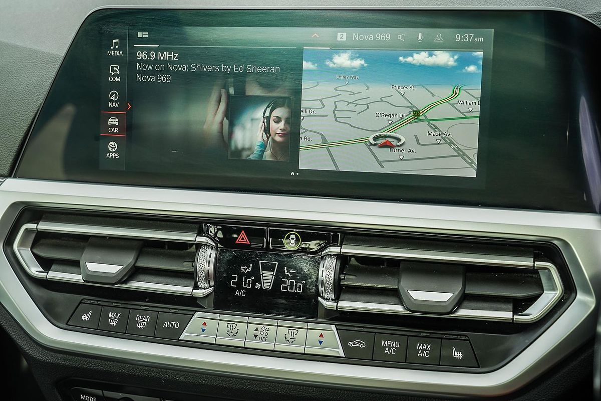 2022 BMW 3 Series 330i M Sport G20