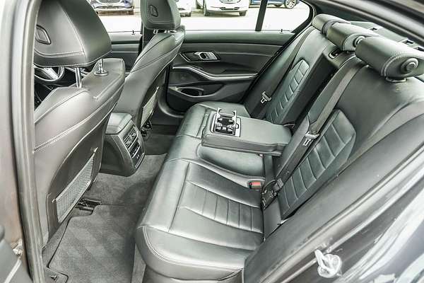 2022 BMW 3 Series 330i M Sport G20