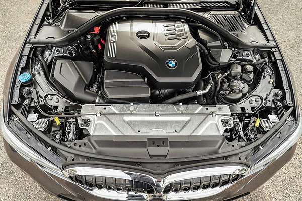 2022 BMW 3 Series 330i M Sport G20