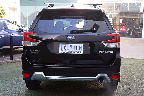 2023 Subaru Forester 2.5i-S S5