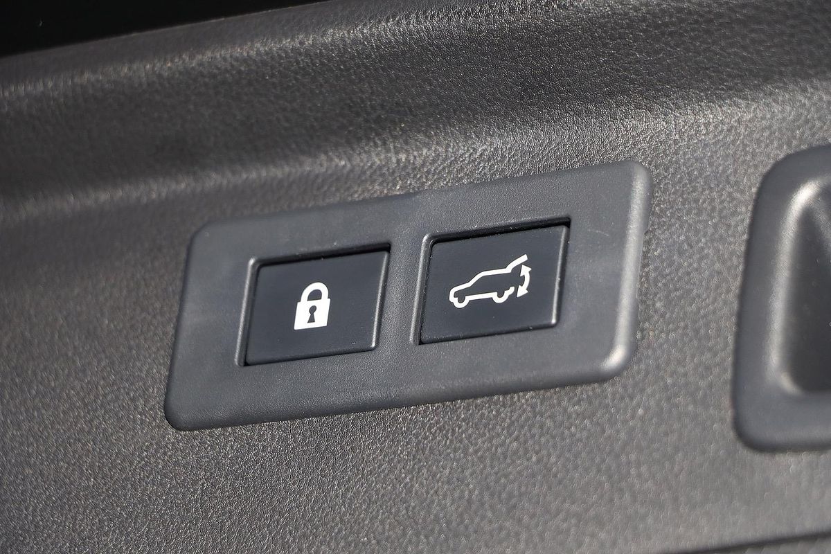 2023 Subaru Forester 2.5i-S S5