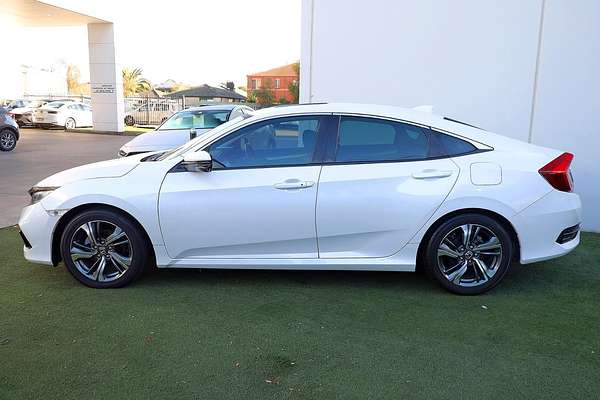2019 Honda Civic VTi-LX 10th Gen