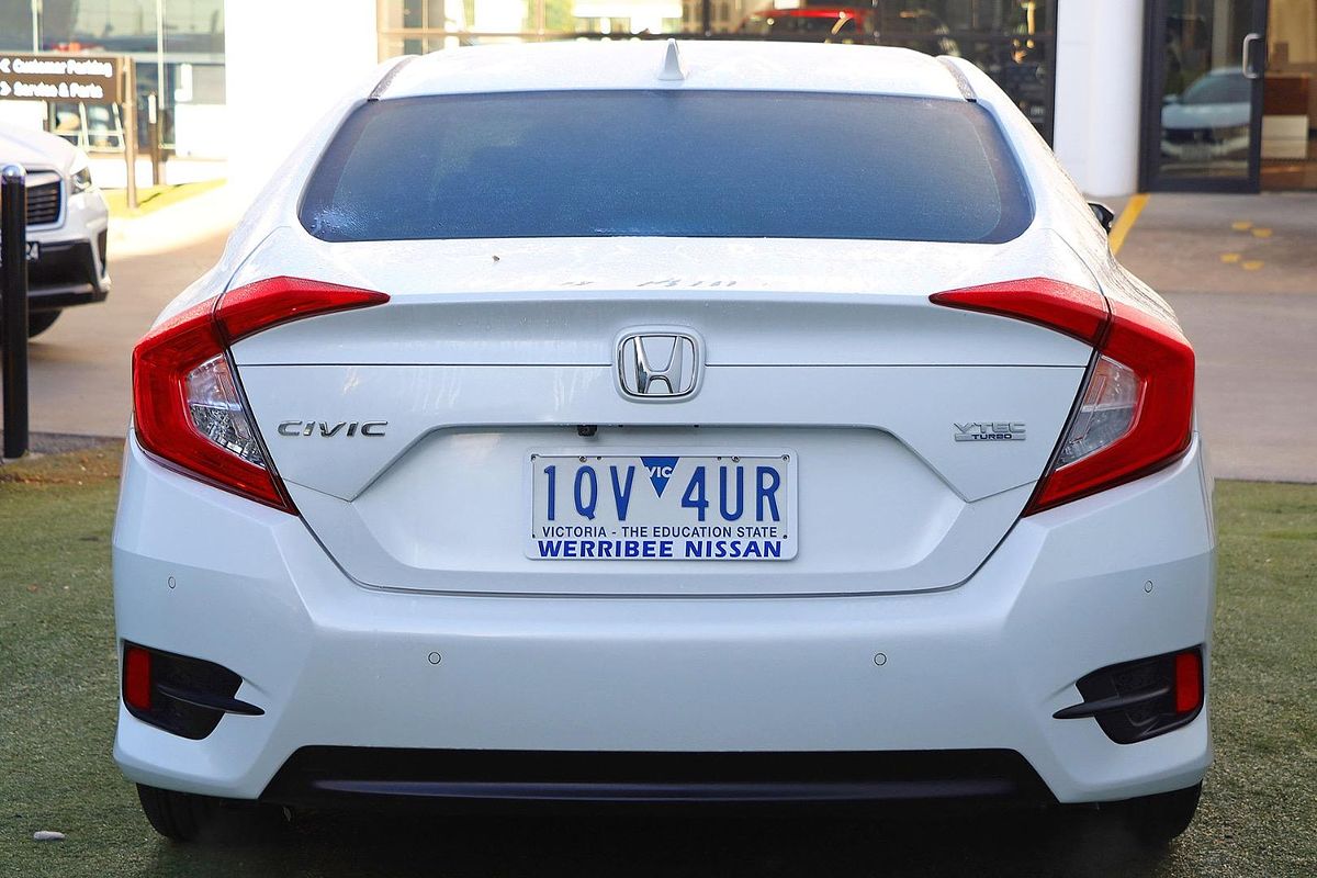 2019 Honda Civic VTi-LX 10th Gen
