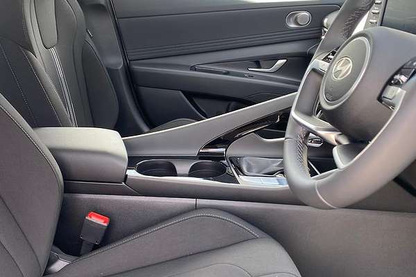2025 Hyundai i30 Hybrid CN7.V2