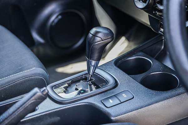 2022 Toyota Hilux SR GUN126R 4X4