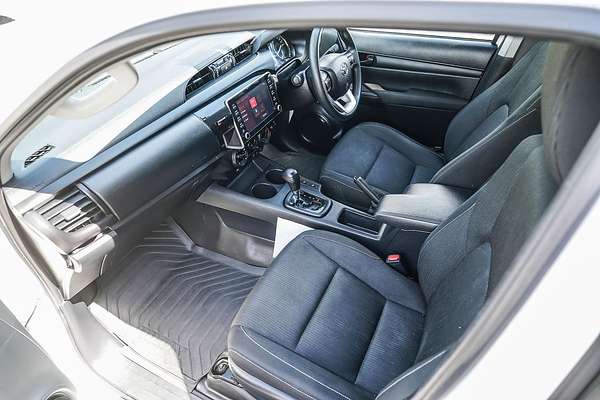2022 Toyota Hilux SR GUN126R 4X4