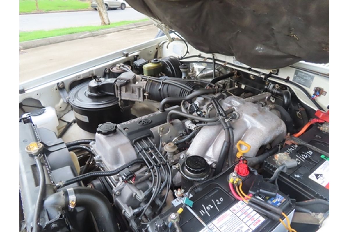1995 Toyota Landcruiser Troopcarrier FZJ75RV