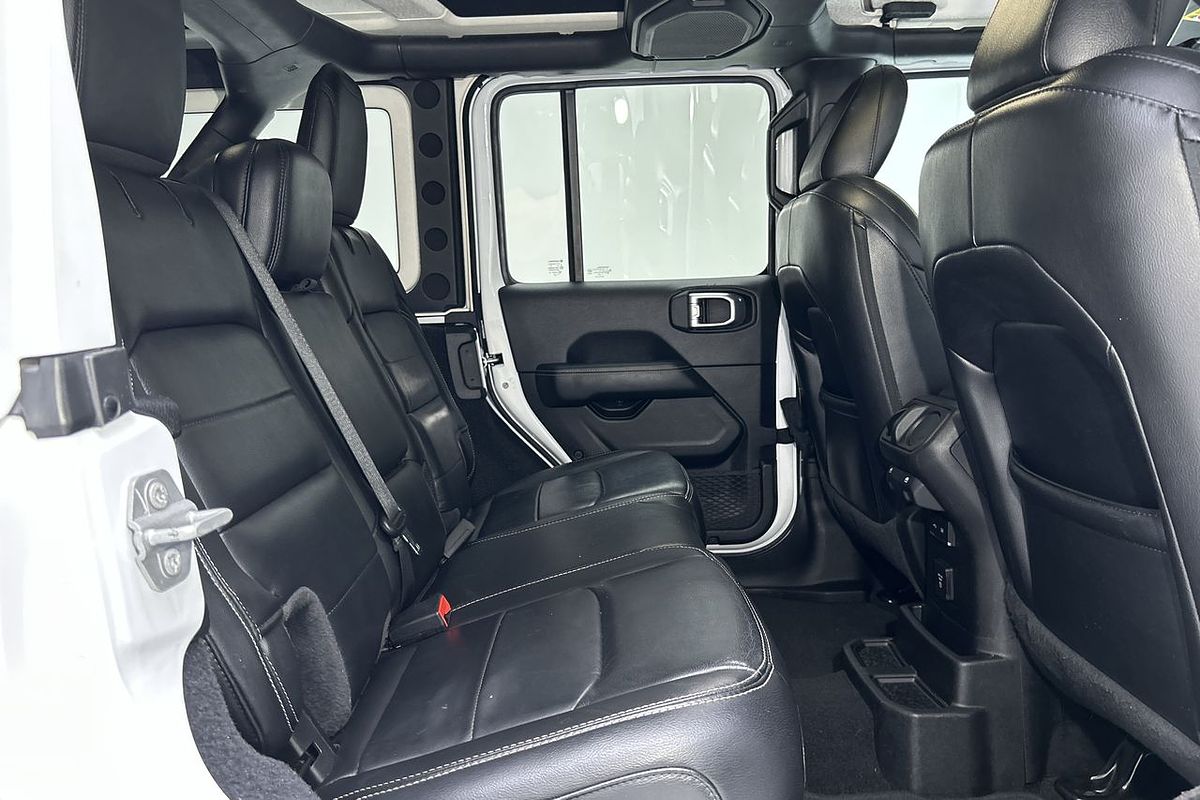 2020 Jeep Wrangler Unlimited Overland JL