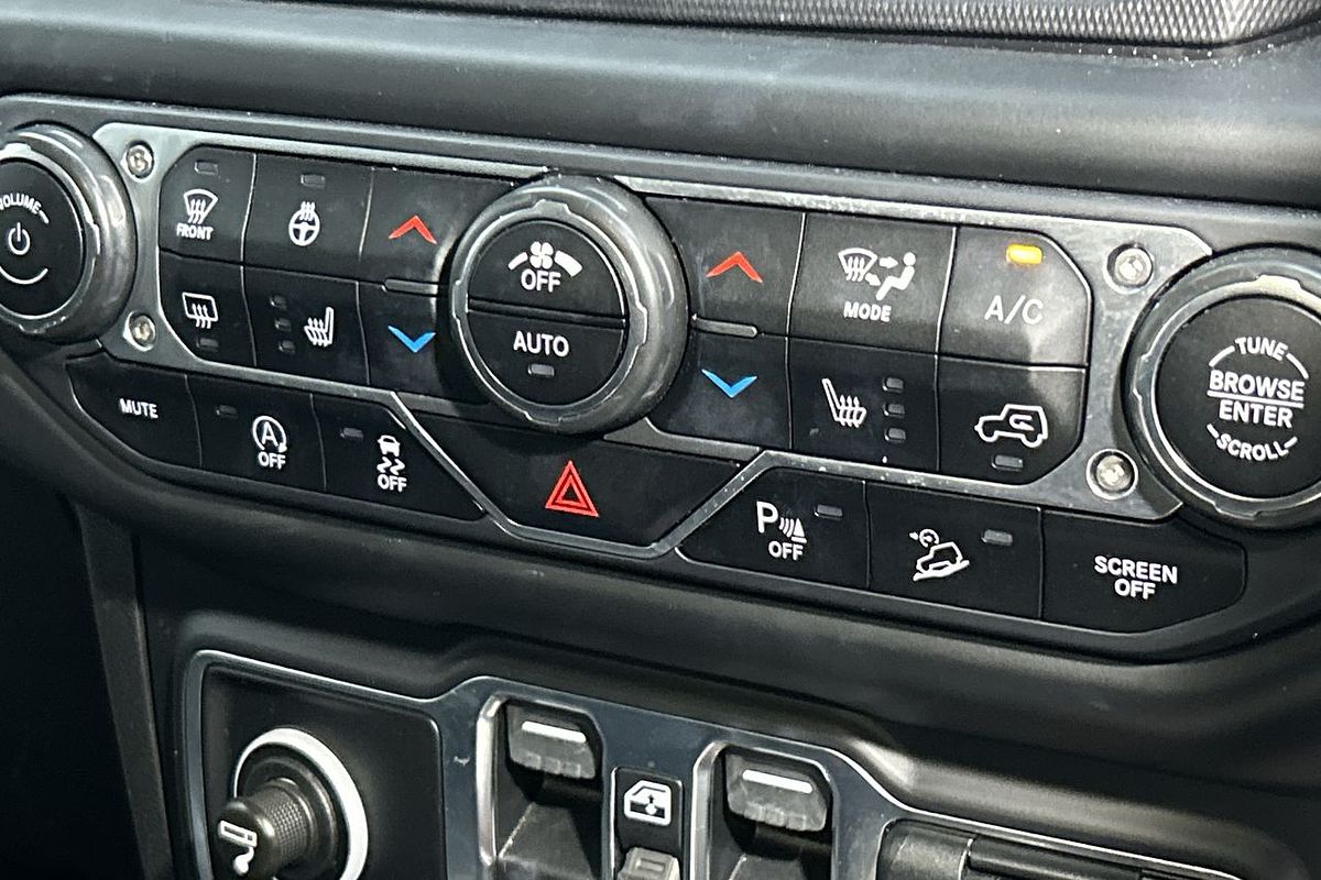 2020 Jeep Wrangler Unlimited Overland JL