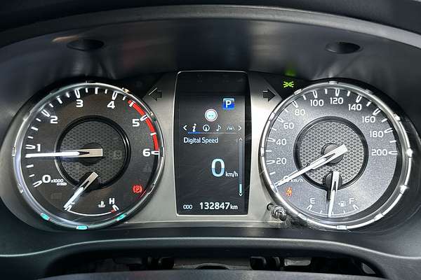 2021 Toyota Hilux SR5 GUN126R 4X4